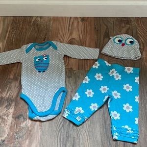 Gerber Babygirl set
